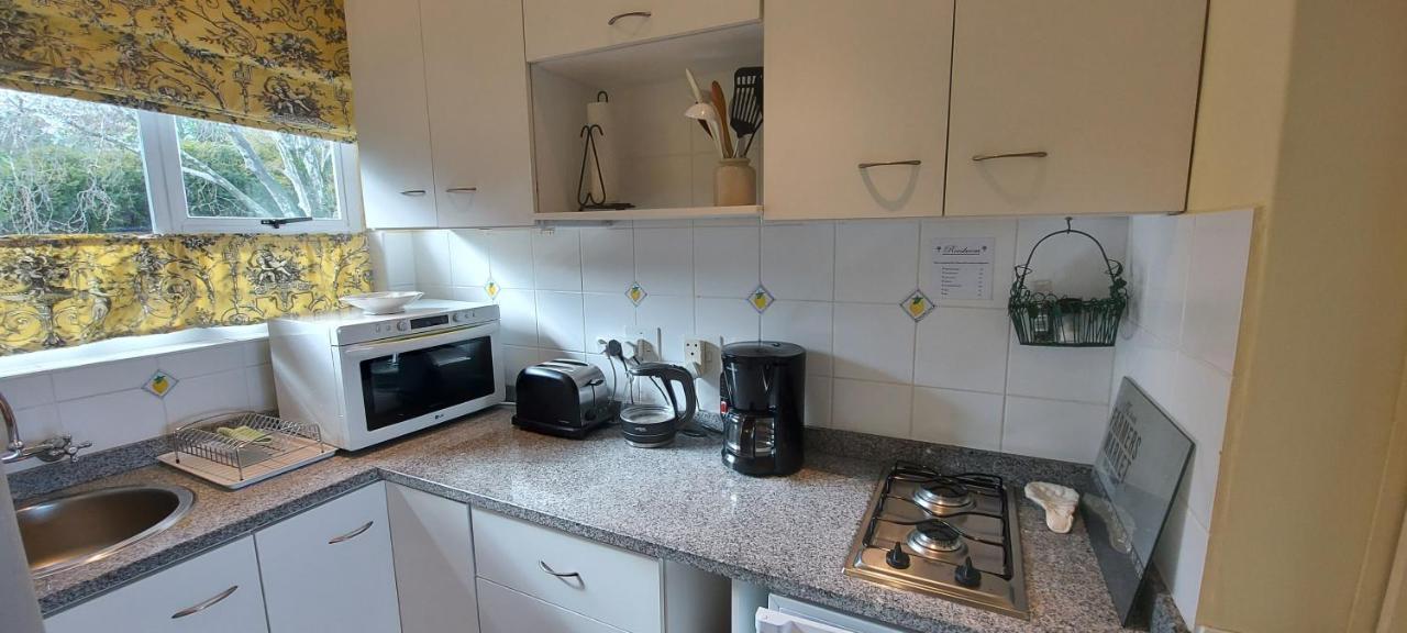 Roosboom Guest Apartments Somerset West Kültér fotó